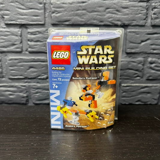 LEGO 4485 Sebulba's Podracer & Anakin's Podracer
