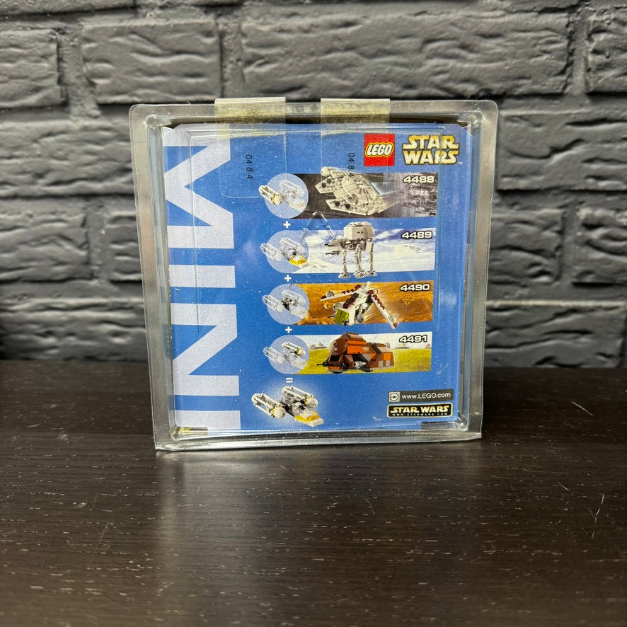 LEGO 4491 Star Wars – Mini Multi-Troop Transport (MTT) | Micro Set uit 2004
