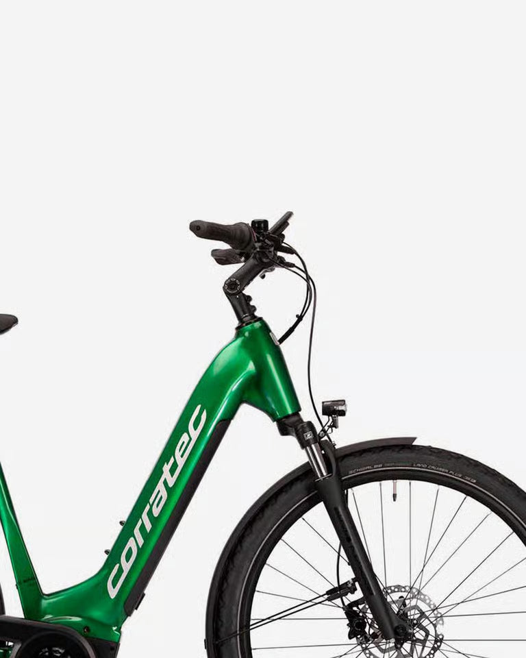 Corratec E-Power Trekking (45cm) 28 P6 8S Green/Zilver – Elektrische Trekkingfiets