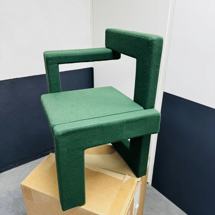 Rietveld Steltman Stoel Links Groen Gestoffeerd – Iconisch Design van Gerrit Rietveld