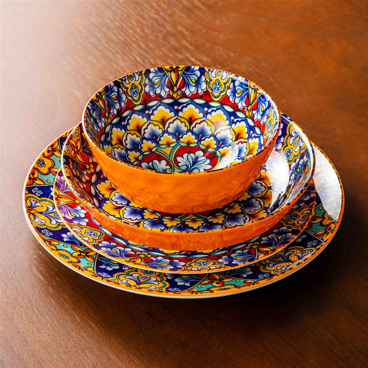 Simi 24 Piece Dinnerware Set