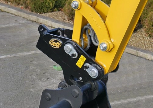 Geith snelwissel voor oa de Kubota KX71 graafmachine