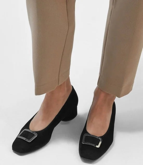 Hassia Dames Pumps / Damesschoenen - Suède - Geen hoogte 2 cm cm - 302627 - Zwart - Maat 41/41+