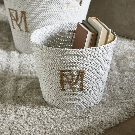 Riviera Maison Opbergmanden riet Wit en rond 4 stuks - RM Monogram decoratieve mand met RM logo