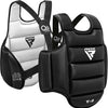 RDX Sports T2 CE Borstbeschermer - Body Protector - Boksen - Kickboksen - Karate - Taekwondo - Omkeerbaar Wit en Zwart - Maat: L/XL